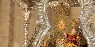 Las Imágenes de la Magna de Sevilla: Virgen de Consolación