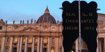 El Papa Francisco recibe a la Hermandad de Emigrantes del Rocío de Huelva