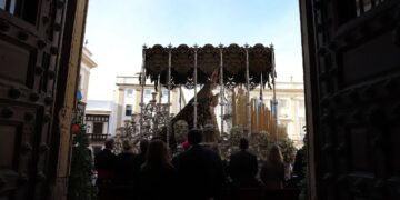 ‘Bendita sea tu Pureza’: El libro de la Procesión Magna Mariana de Jerez