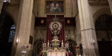 El Corpus de Sevilla volverá a salir por costaleros