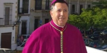 Tres hermandades jerezanas firman el acta fundacional de la Cátedra Arzobispo del Río de la Universidad de Sevilla