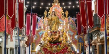 Presentado el cartel de una de las procesiones más populares de Andalucía: la Asunción de Cantillana