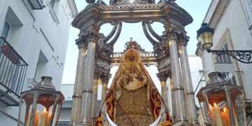 Comienza el reparto de papeletas de sitio para la procesión de la Virgen de los Milagros en El Puerto de Santa María