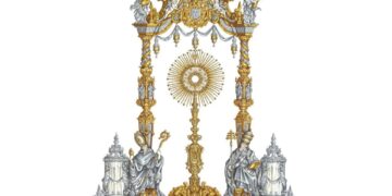 Avanza la talla del paso del Santísimo Sacramento de  Minerva de Jerez