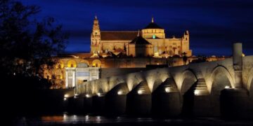 Los nuevos estatutos de la Agrupación de Cofradías de Córdoba podrían dejar a hermandades sin salir ni entrar en la Mezquita-Catedral
