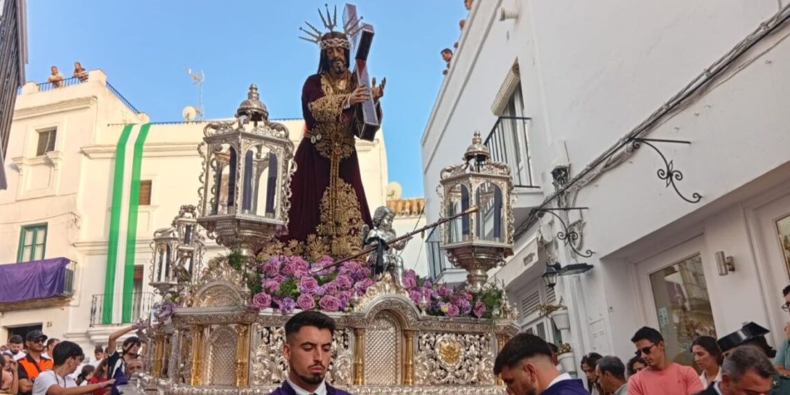 Vídeo de la Procesión extraordinaria de Nuestro Padre Jesús Nazareno de Vejer de la Frontera 2025