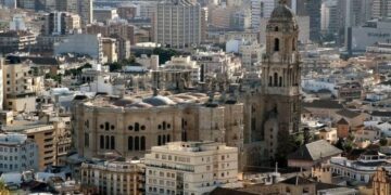 Nombrados el pregonero y el cartelista de la Semana Santa de Málaga de 2026