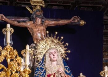 La Hermandad del Museo pone el colofón al CDL aniversario fundacional con el traslado a la Catedral de Sevilla