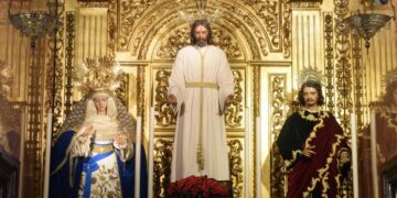 La Hermandad de los Panaderos presenta en Sevilla el primero de los carteles del CDXXV aniversario fundacional