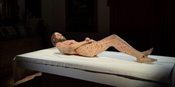 La Catedral de Cádiz acogerá la impactante exposición The Mistery Man a partir del 30 de enero