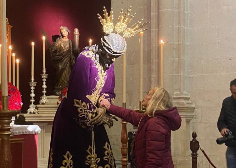 Miércoles de Ceniza 2026: Besamanos y besapiés programados en Jerez