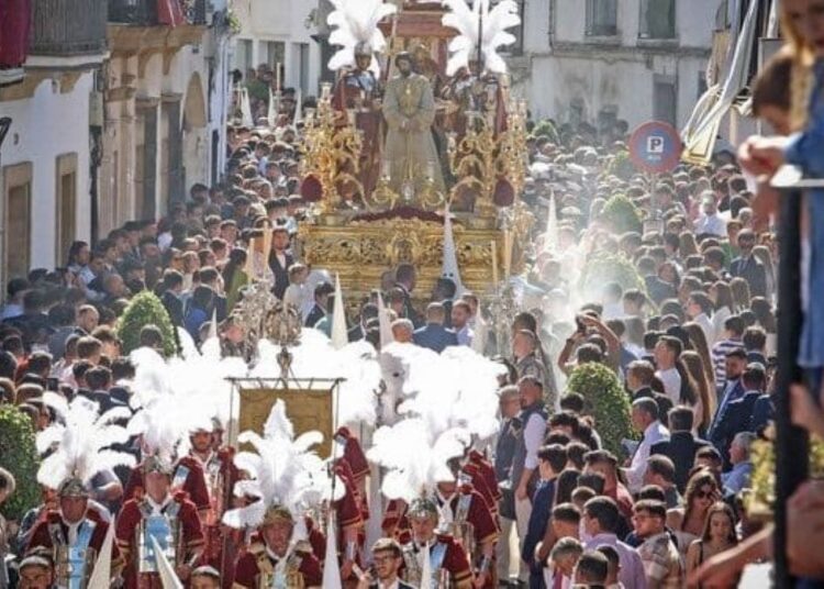 La Guardia Romana del Señor del Consuelo organiza un almuerzo solidario en Jerez